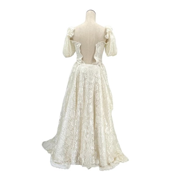 1980's Union Made Princess Ball Gown White Lace Puff Sleeve Beaded Dress - Picture 9 of 14